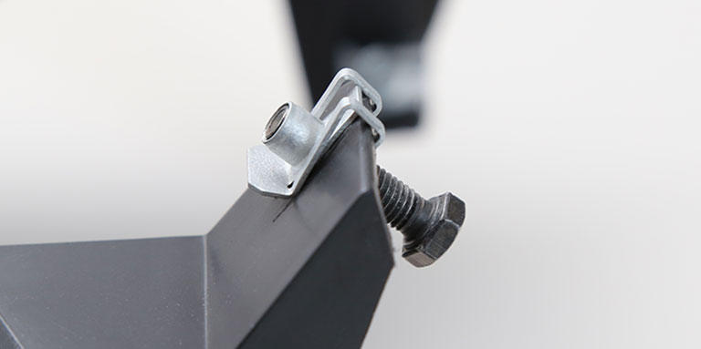 Threaded fasteners Threaded fasteners